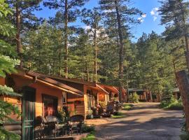 Pine Haven Resort, resort in Estes Park