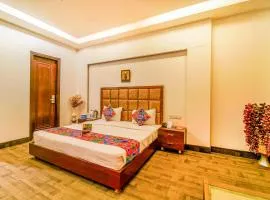 Hari's Court Inns & Hotels