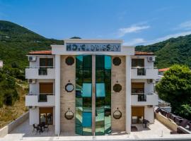 Hotel Odissey Jaz, three-star hotel in Budva