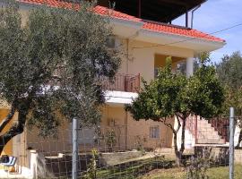 Loutro House Σπίτι με θέα, holiday rental in Archángelos