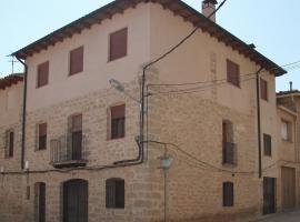 Apartamentos Casa Ferrás, hotel que aceita pets em Valderrobres