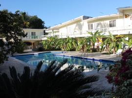 Hotel Magic Tropical, hotelli kohteessa Boca Chica