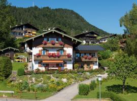 Haus Karoline: Reit im Winkl şehrinde bir han/misafirhane