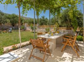 Villa Serenity: Agia Marina şehrinde bir aile oteli