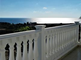 Villa Dioni, hotel i Coral Bay