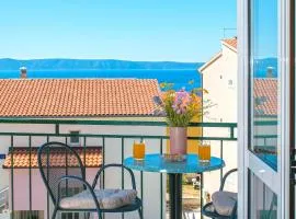 Apartments & Rooms Beus