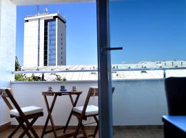 City Center Lux Apartment Dorotea, hotel di Nis