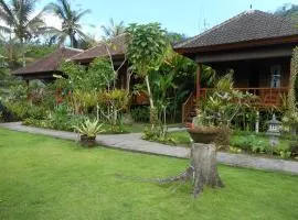 Kubu Alas Tunggal Villa