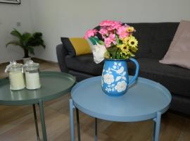 Paradise in haifa near the bahai gardens, hotel v destinaci Haifa