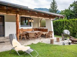 Exclusive Appartement Chalet, apartment in Sankt Johann in Tirol