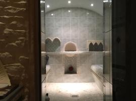 Zen au Marais Hammam Massages, Hotel mit Parkplatz in Maillezais