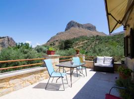 Mansion Rokka with BBQ and Fireplace, location près de la plage à Kíssamos