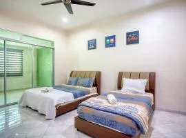 Gunung View Homestay 10 to 12 pax near Sunway Tambun