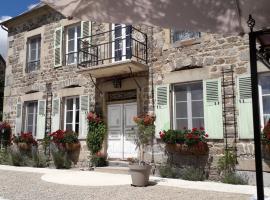 La Maison Bourgeoise, dovolenkový prenájom v destinácii Saint-Priest-des-Champs