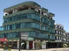 Hotel Bauer