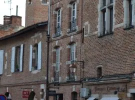 Je jazz les couleurs à Albi, Mon-Appart Hotel-ALBI