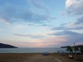 Eva Beach Apartment