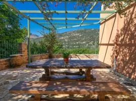 Anna's Apartment near Agia Efimia & Myrtos beach