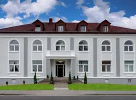 VILLA BOWDY