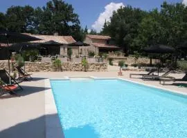 Le Hameau Fleur de Pierres , Chambres d'Hôtes , Gite et Restaurant Table d'Hôtes