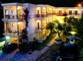 Hotel Loukas Vrachos – apartament w mieście Paralia Vrachou