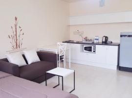 Condo C9 IMPACT, holiday rental in Pak Kret