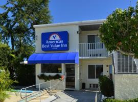 Americas Best Value Inn - Bradenton: Bradenton şehrinde bir otel