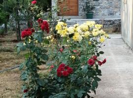 Apartman Aronia, casa rural en Kotor