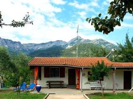 Olive Summer House, villa in Chrysi Ammoudia