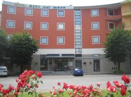 Hotel Alpi Del Mare, hotel Mondovìban