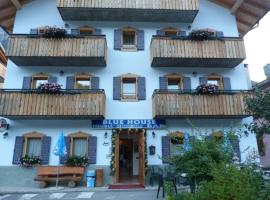 Meublè Blue House, hotel ad Auronzo di Cadore