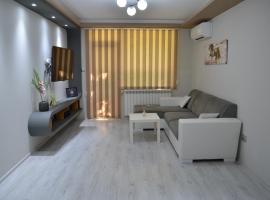 Luxury Apartment near Varna, located in Targovishte, hotell nära Aquapark Blue Magic, Targovishte