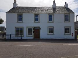 Modern 1 bed Apartment close to Campbeltown, hotel with parking in Campbeltown