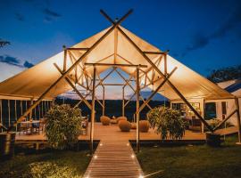 Glamping Entre Rios, lúxustjaldstæði í Calarcá