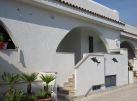 CASA VACANZA AFE A POCHI PASSI DAL MARE, Hotel in Mattinata