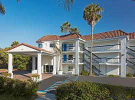 Comfort Inn Encinitas Near Legoland、エンシニータスのB&B