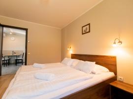 Dunazug Apartmanház, hotel v destinaci Dömös