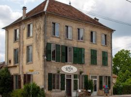 Le Voilà: Melay şehrinde bir otel