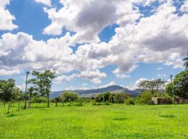 Pousada Portal da Serra, pousada em São João Batista do Glória