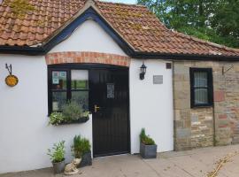 The Miners Cottage, holiday rental in Whitecroft