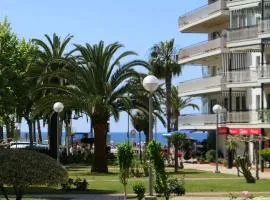 Rentalmar Delfos Playa