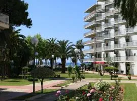 Rentalmar Delfos Playa