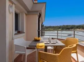 Seafront apartment Gaby