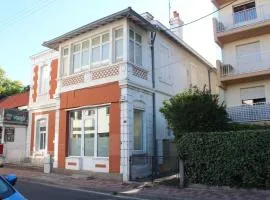 Arcachon, quartier historique, Maison de ville à 2 pas de la plage