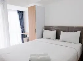 Comfy Studio at M-Town Gading Serpong Apartment By Travelio
