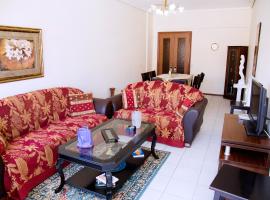 Comfortable House with Warm Hospitality, апартамент в Катерини