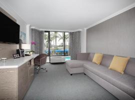 クラウン プラザ コスタ メサ オレンジ カウンティ、コスタメサのホテル