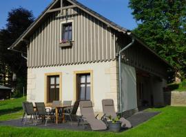 Ferienhaus Lusatia am Töpfer, hotel with parking in Kurort Oybin