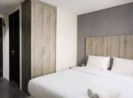 Minimalist Studio Room at Bintaro Icon Apartment By Travelio