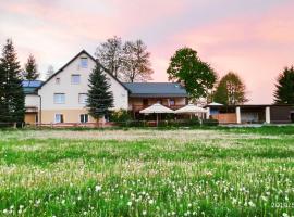 Agroturystyka "Pod złotą rybką", hotel em Wolany